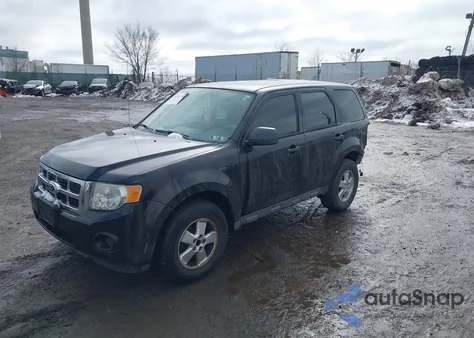 2010 Ford Escape Xls из США, поврежденный, VIN 1FMCU9C78AKD37645